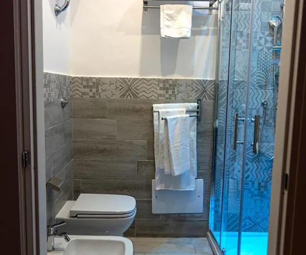 Centro E 4* Неаполь