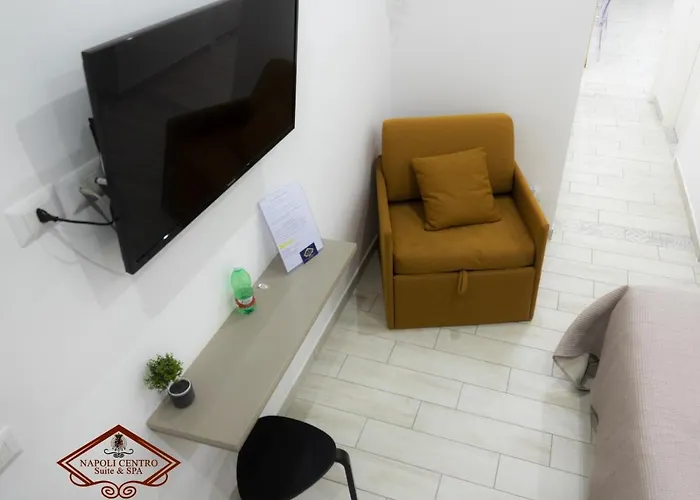 Centro E 4* Неаполь