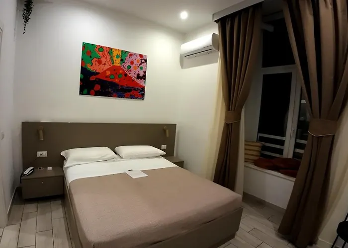 Centro E 4* Неаполь