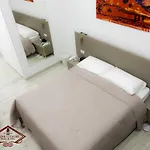 Centro E Гостевой дом 4*